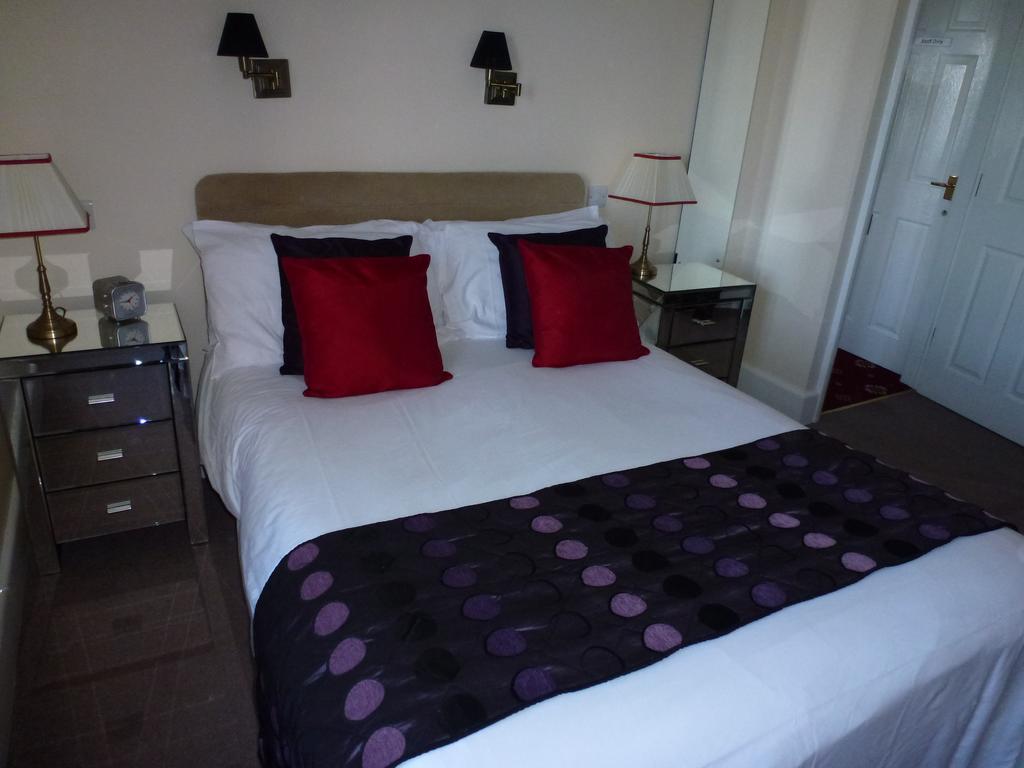 Royal Hotel (Adults Only) Eastbourne Bagian luar foto