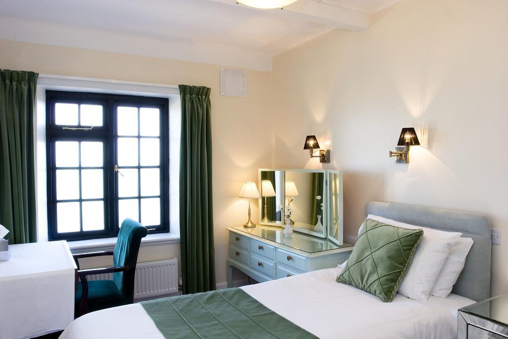 Royal Hotel (Adults Only) Eastbourne Bagian luar foto