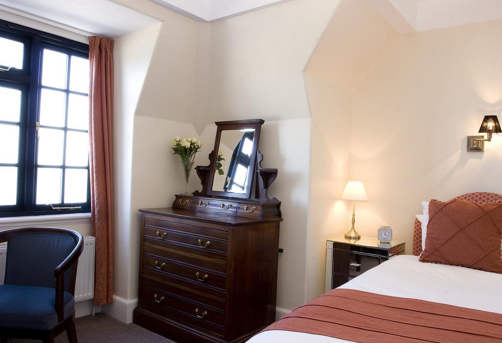 Royal Hotel (Adults Only) Eastbourne Bagian luar foto