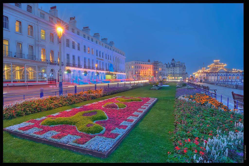Royal Hotel (Adults Only) Eastbourne Bagian luar foto