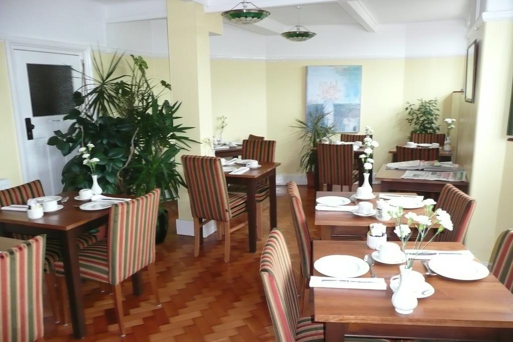 Royal Hotel (Adults Only) Eastbourne Bagian luar foto